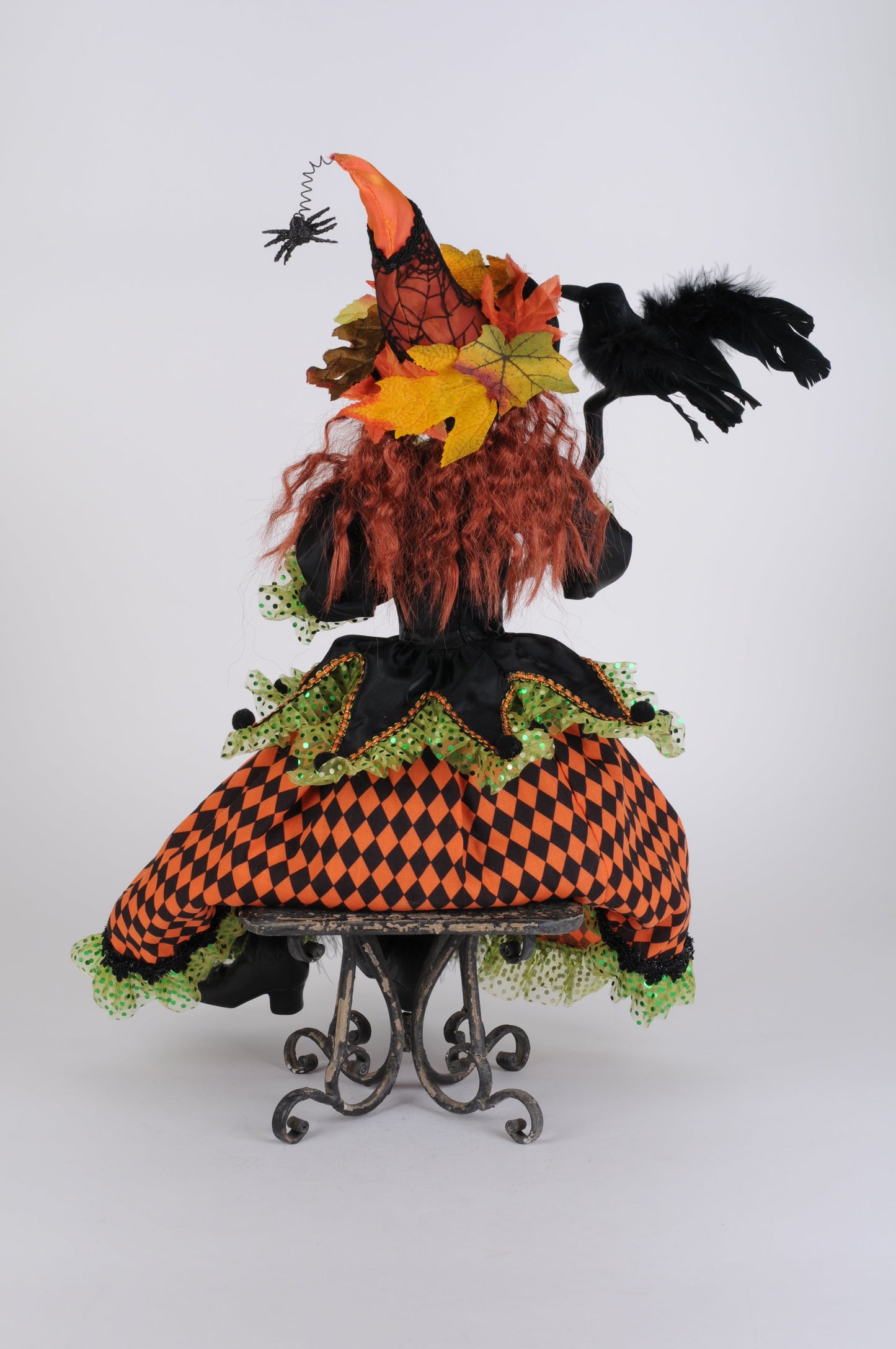 HA26-20 "Whimsey Wendy" Sitting Witch