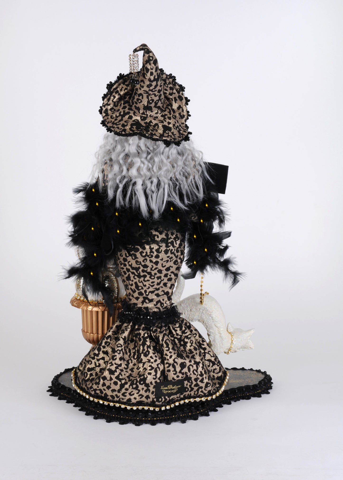 HASC-16 Lighted Fabulously Wicked Leopard Witch