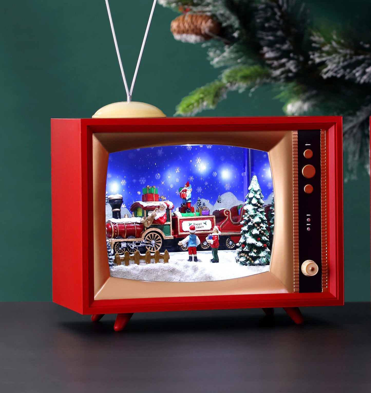 Lg. Cascading Snow Screen w/ Train