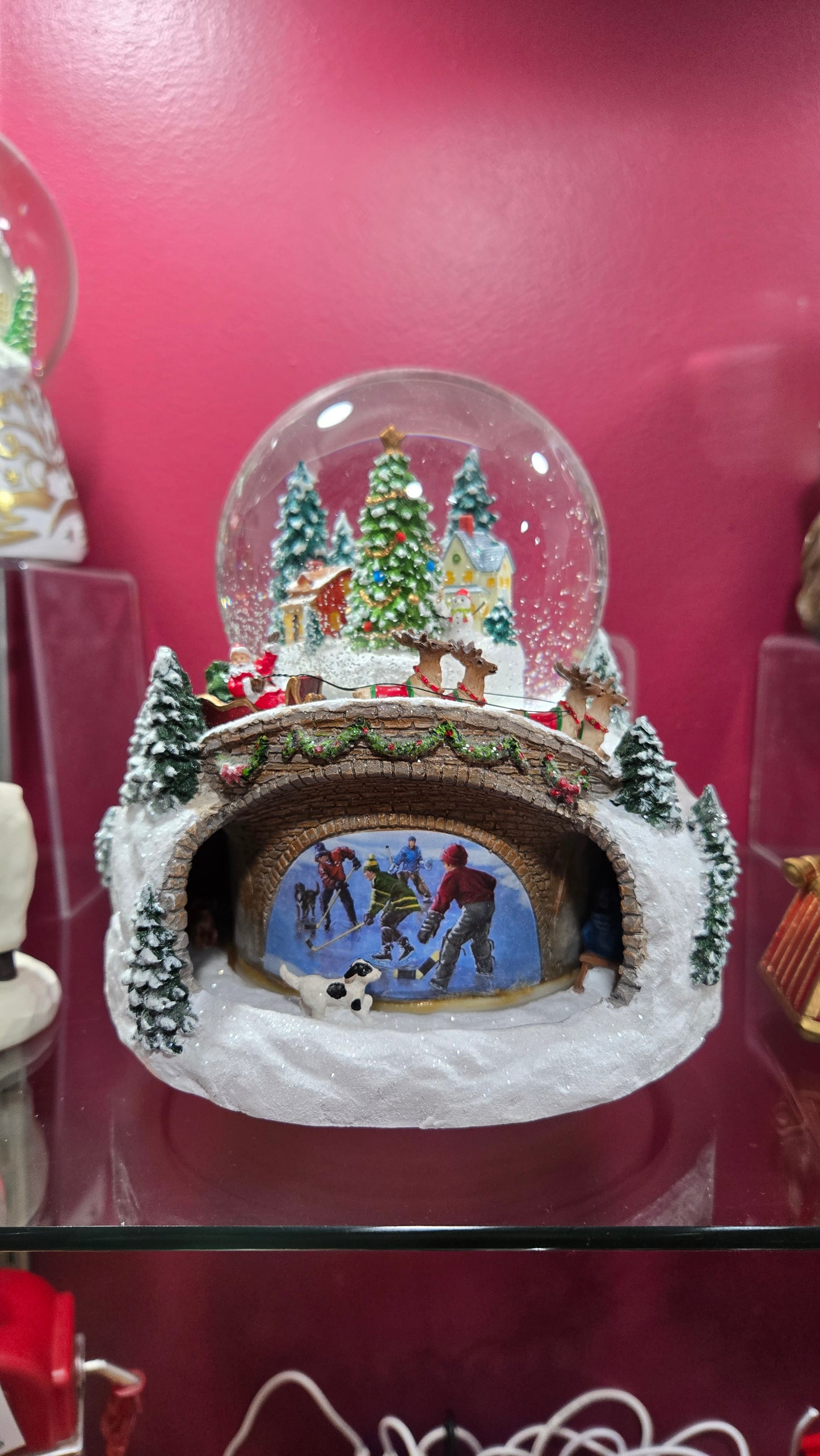 5" H Mus Rotating Kids Dome Village