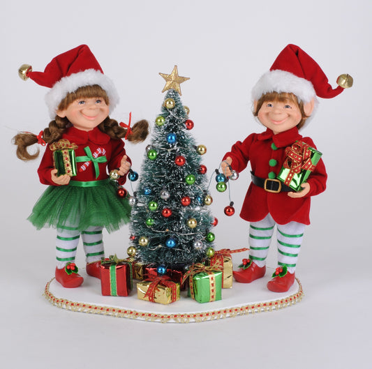 CC09-27 Lighted Tree Trimming Elf Set