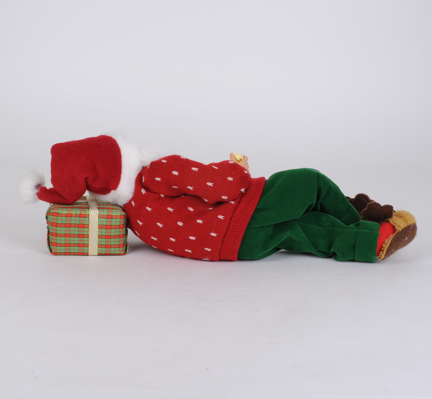 CC14-12 Popcorn and a Movie Santa