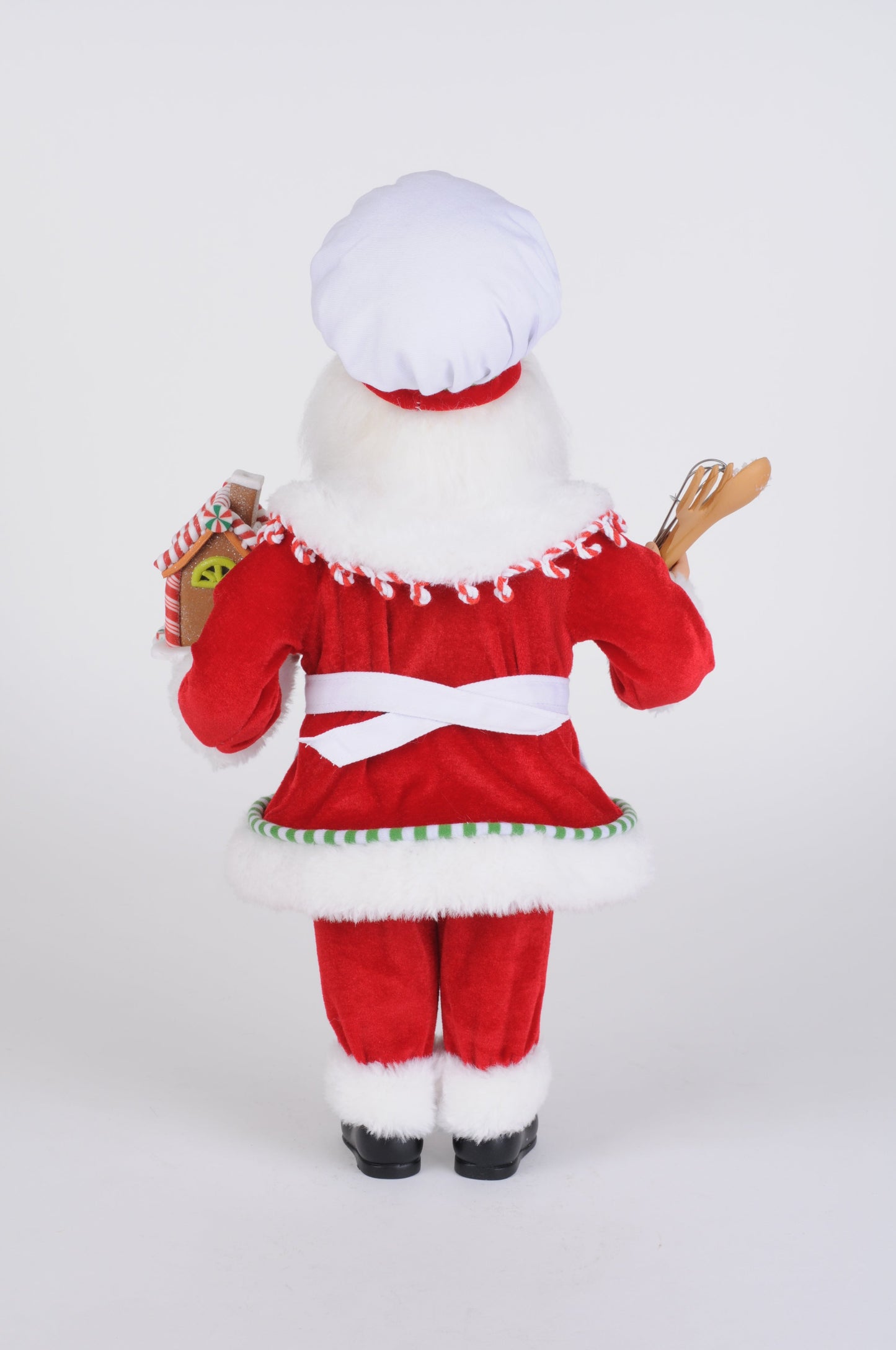CC16-251 Baking Memories Santa