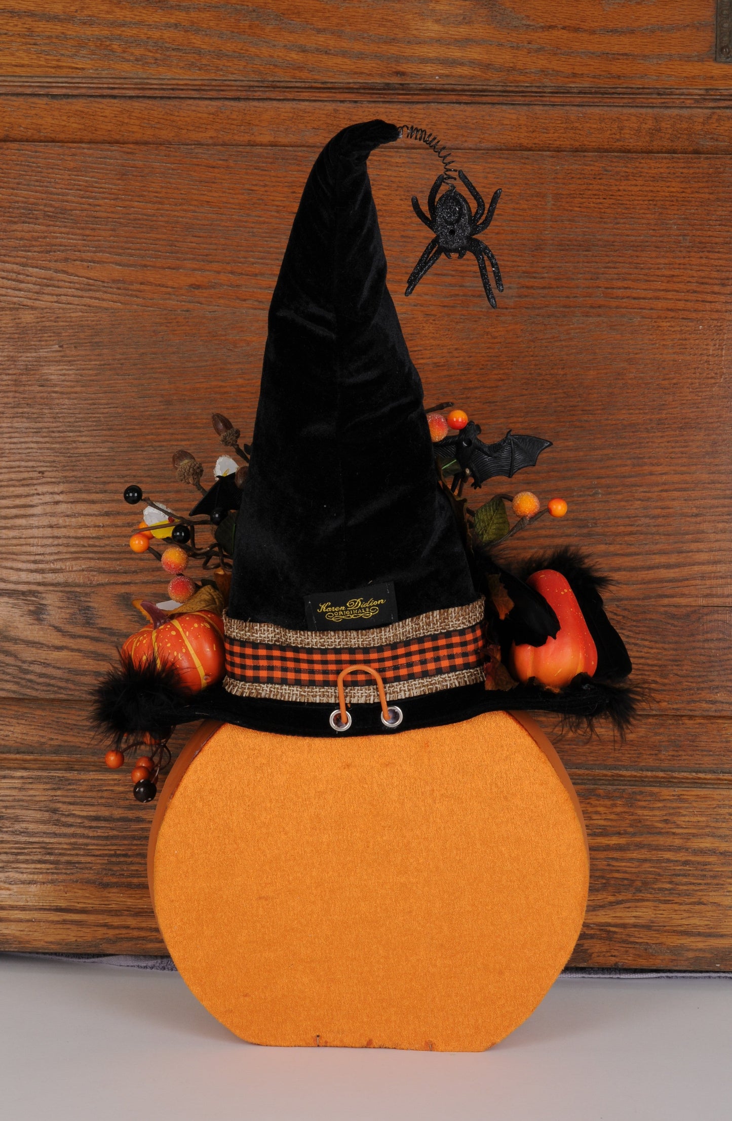 HA019 Lighted "Happy Halloween" Pumpkin W/D Hanger