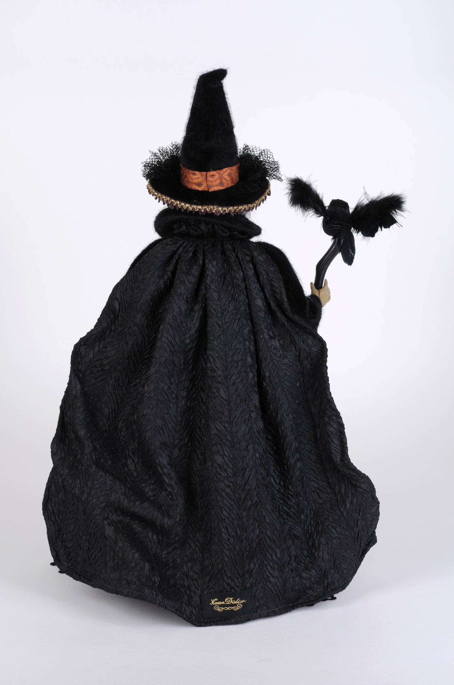 HA18-28R Matilda Witch