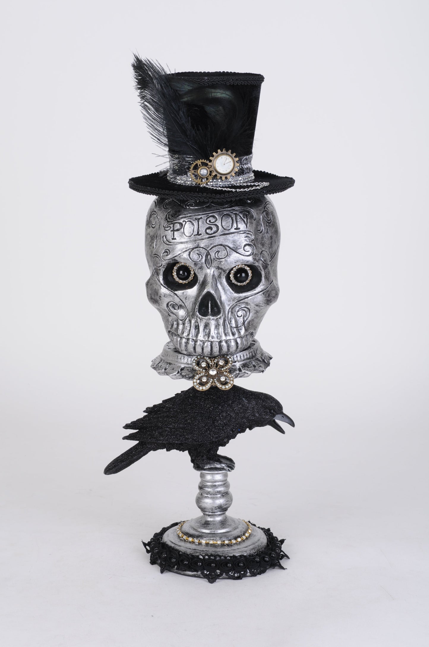 HA20-04 Silver Skull Pedestal