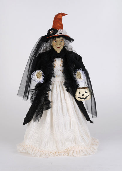HA20-06 Josephine Witch