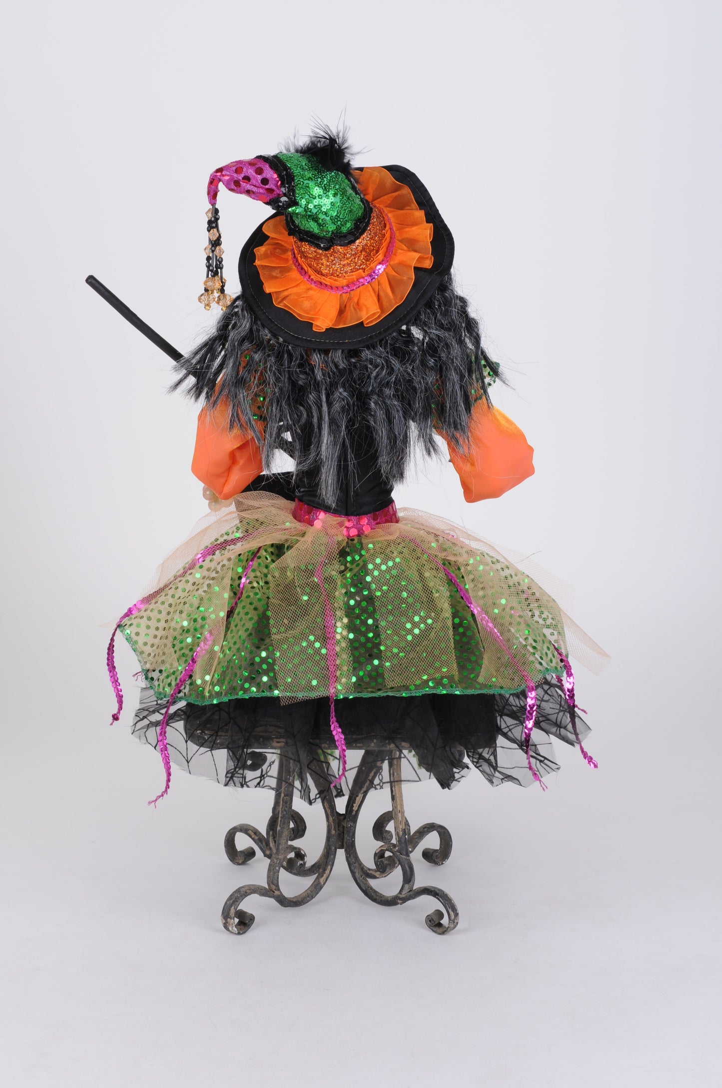 HA26-11 Glitzy Wine Witch