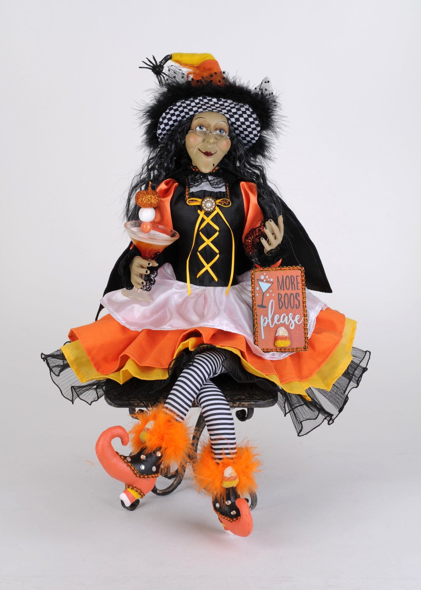 HA26-24 Boos and Candy Witch