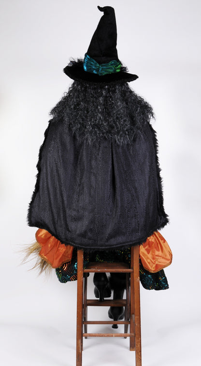 HA72-01 6' Sitting Witch w/ Lighted Pumpkin