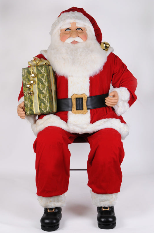 SC-06 5 ft. Sitting Santa