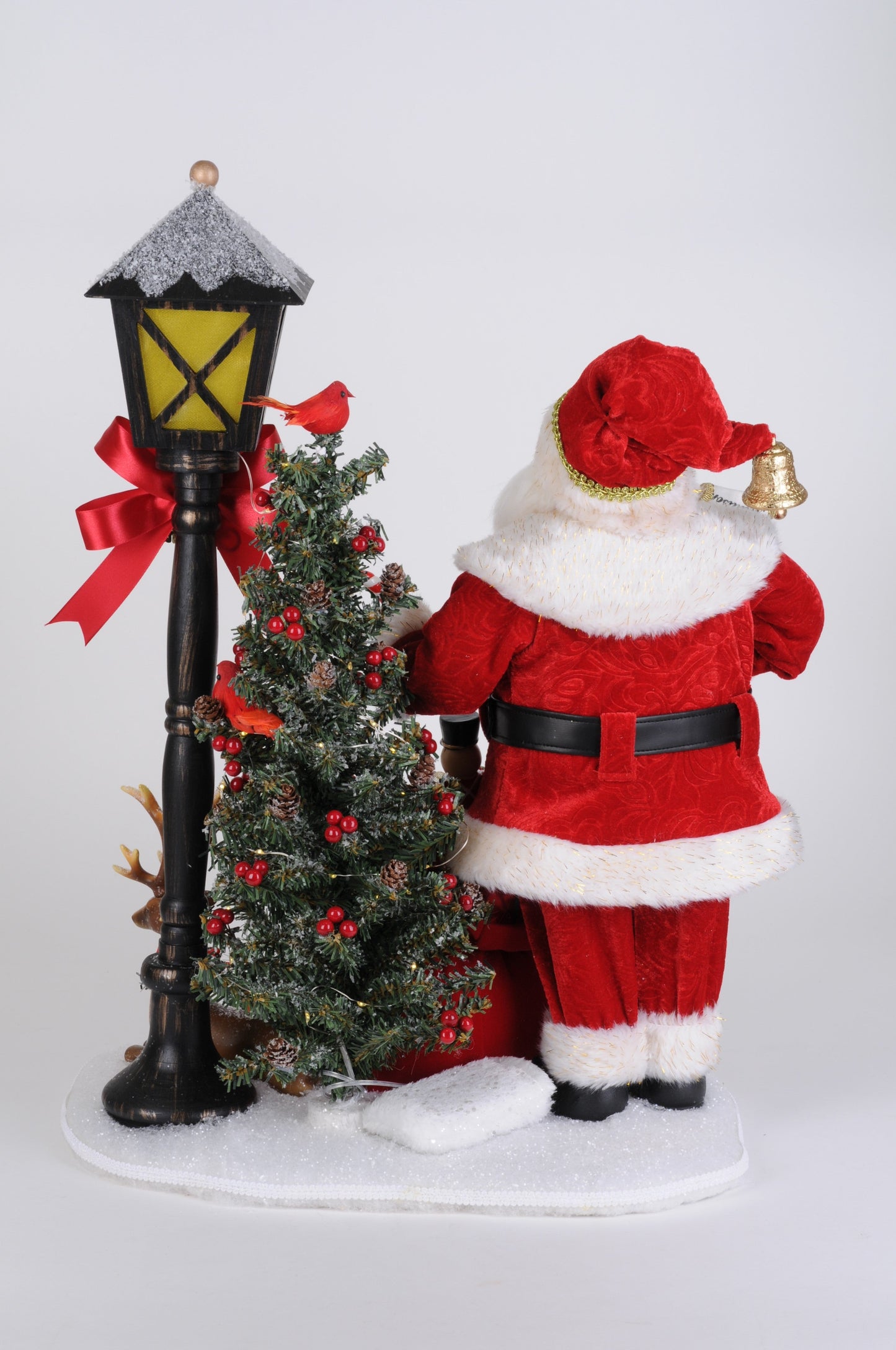SC-64 Lighted Christmas Harmony Lamp Post