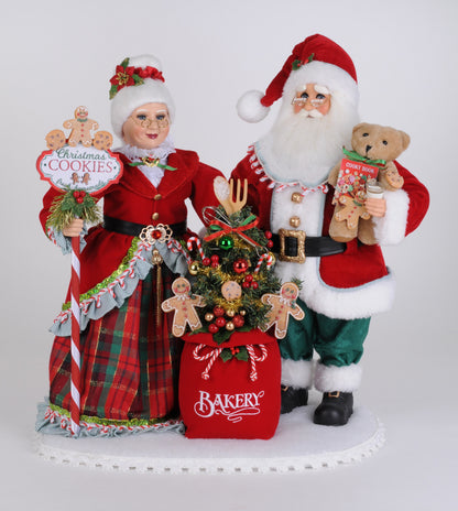 SC-65 Lighted Claus Cookie Bakery