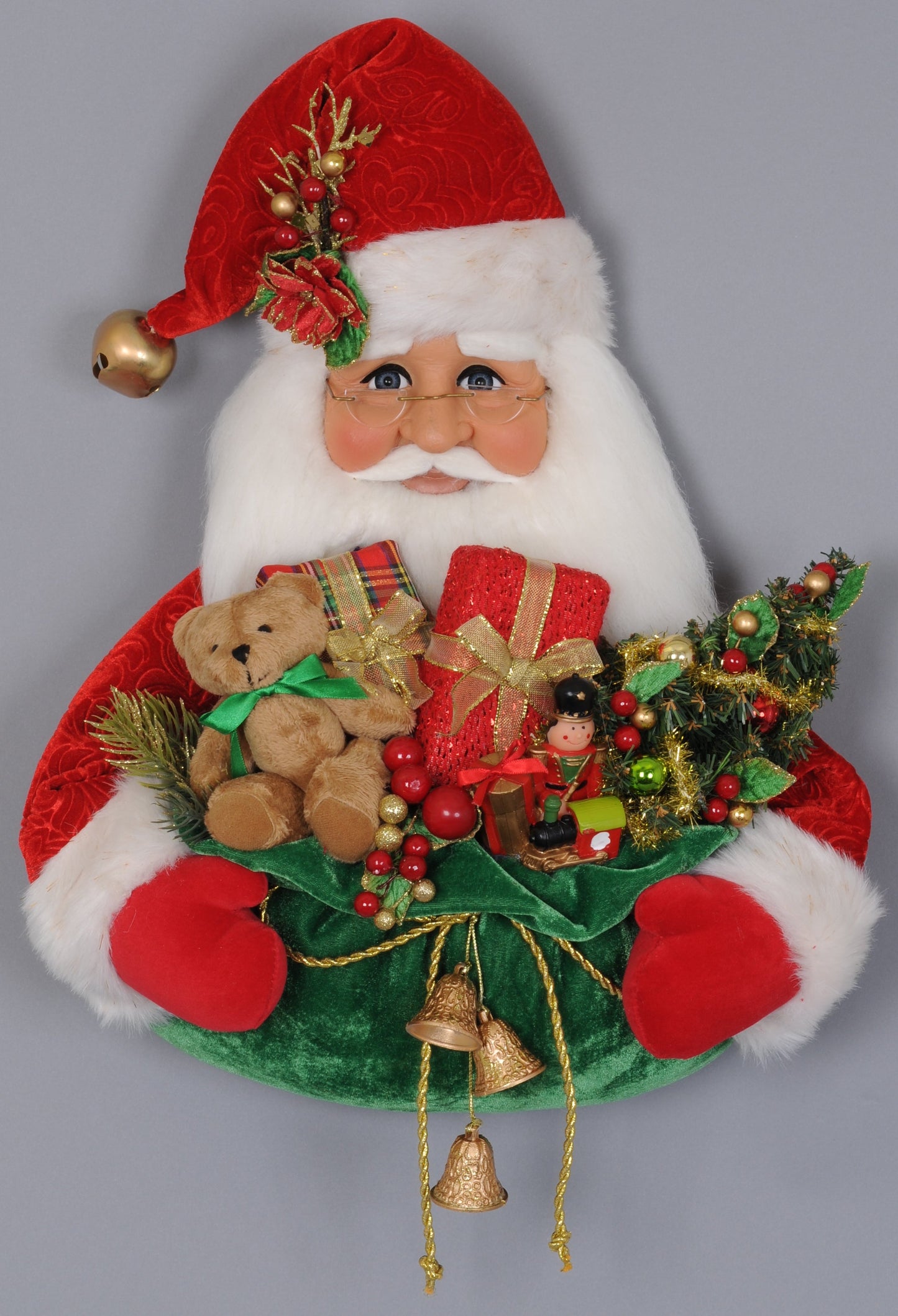 SH20-01 Santa Head w/ Gift Bag