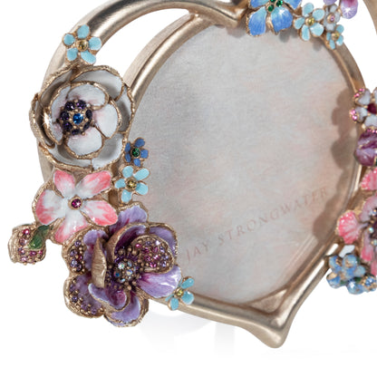A decorative round heart bouquet-style Frame—elegant Christmas décor by A Coastal Christmas